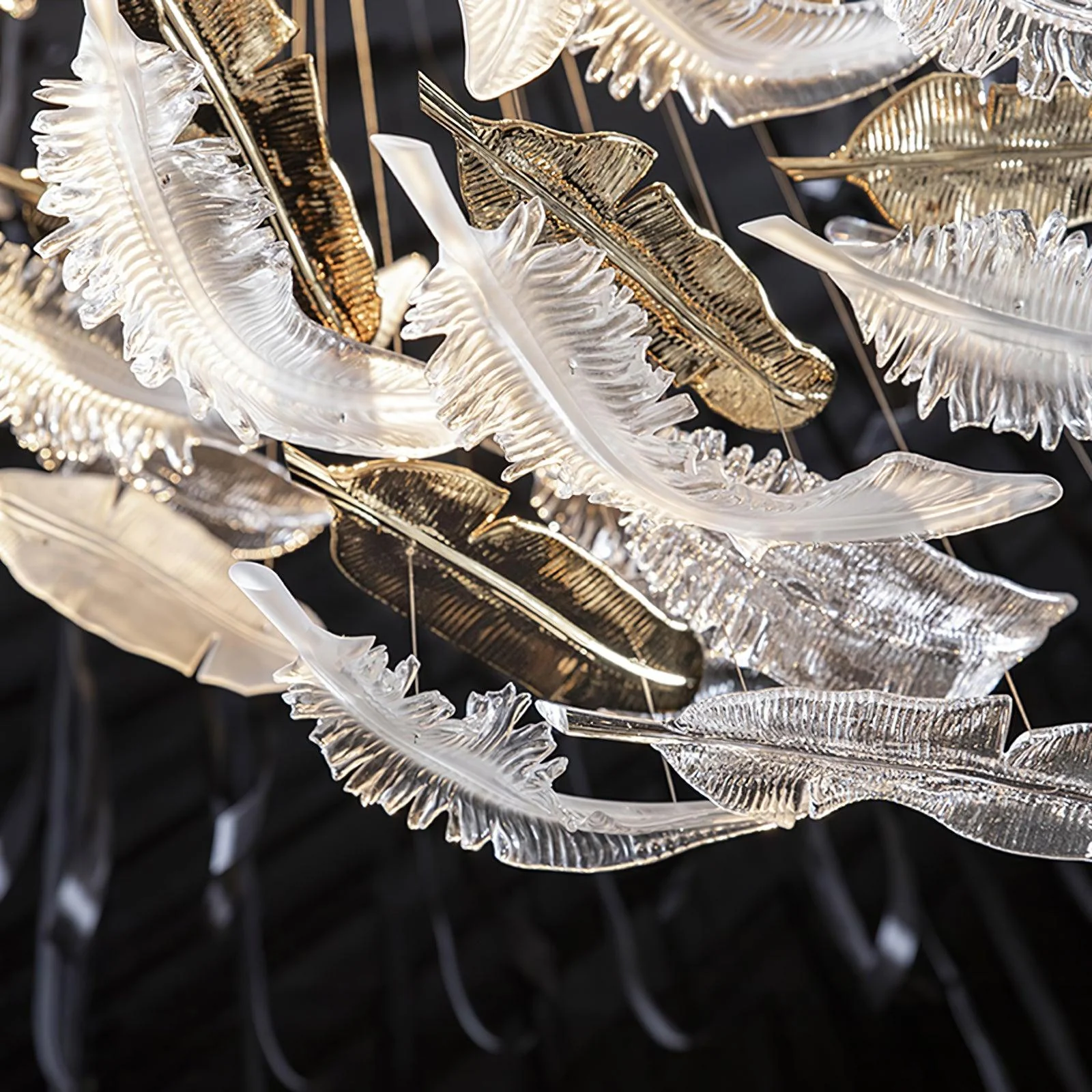 Люстра Glass Feathers Flying - ∅80см x 200см, хром, прозрачно-золотое стекло