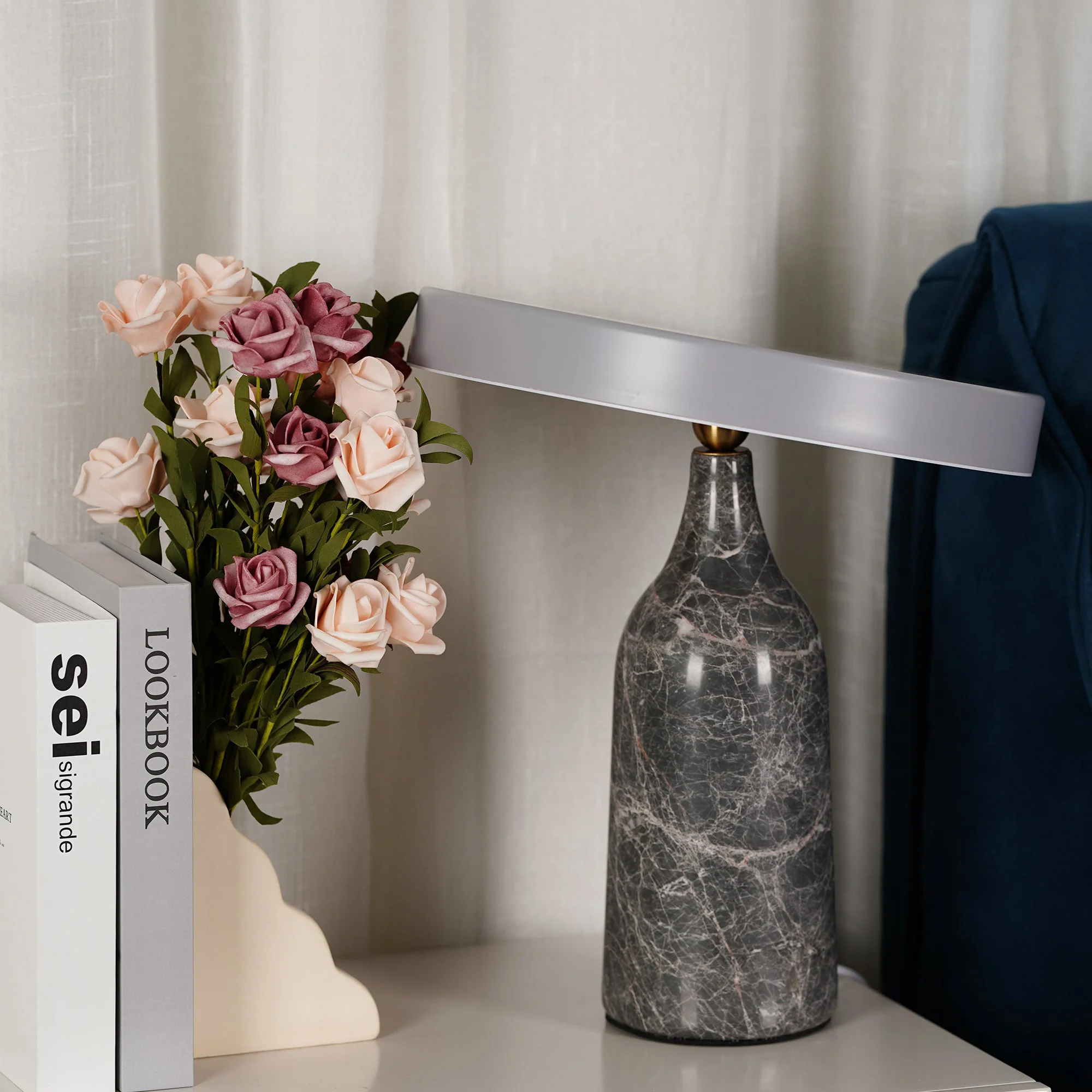 Eddy Table Lamp - ∅ 12.6″ x H 13.2″ / Dia 32cm x H 33.6cm / Grey / US plug