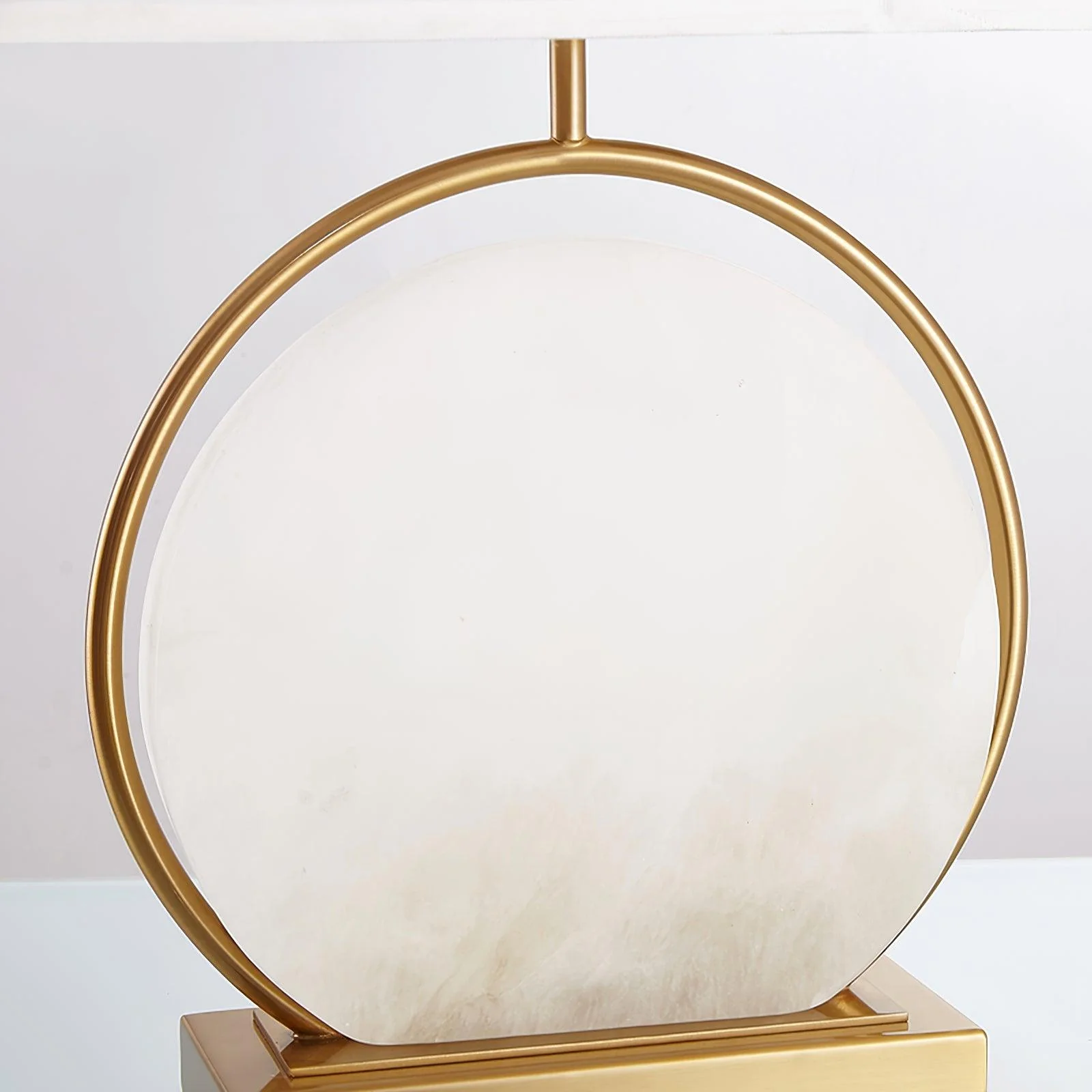 Roma White Marble Table Lamp - ∅ 14.9″ x H 24.4″/ Dia 38cm x H 62cm / Gold & White Alabaster / US plug