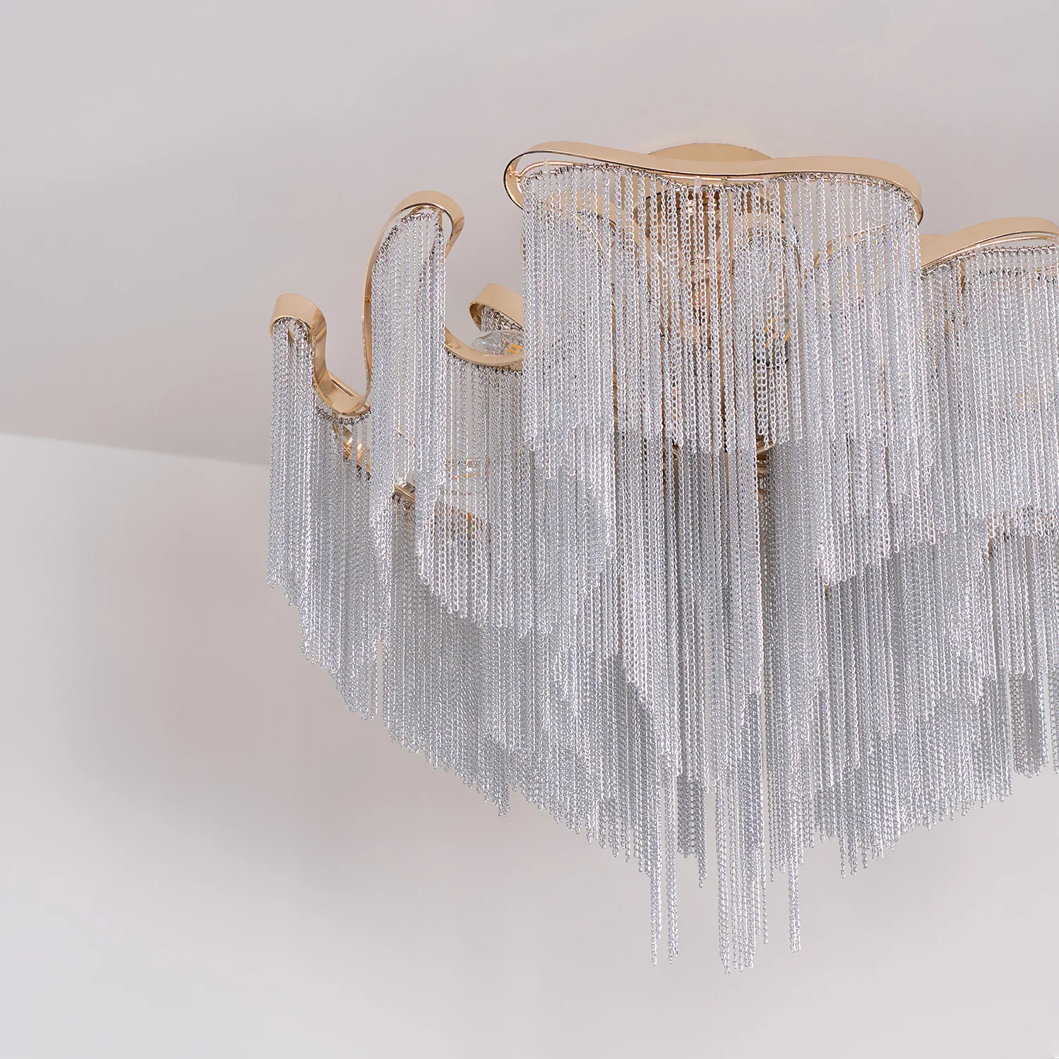 Потолочный светильник Modern Tassel - ∅60см х 70см, золотой, серебряная цепь