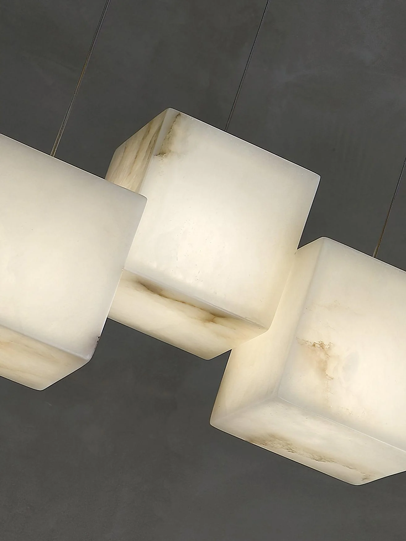 Подвесной светильник Alabaster Box - 36 подвесов 78см x 72см, золотой, белый