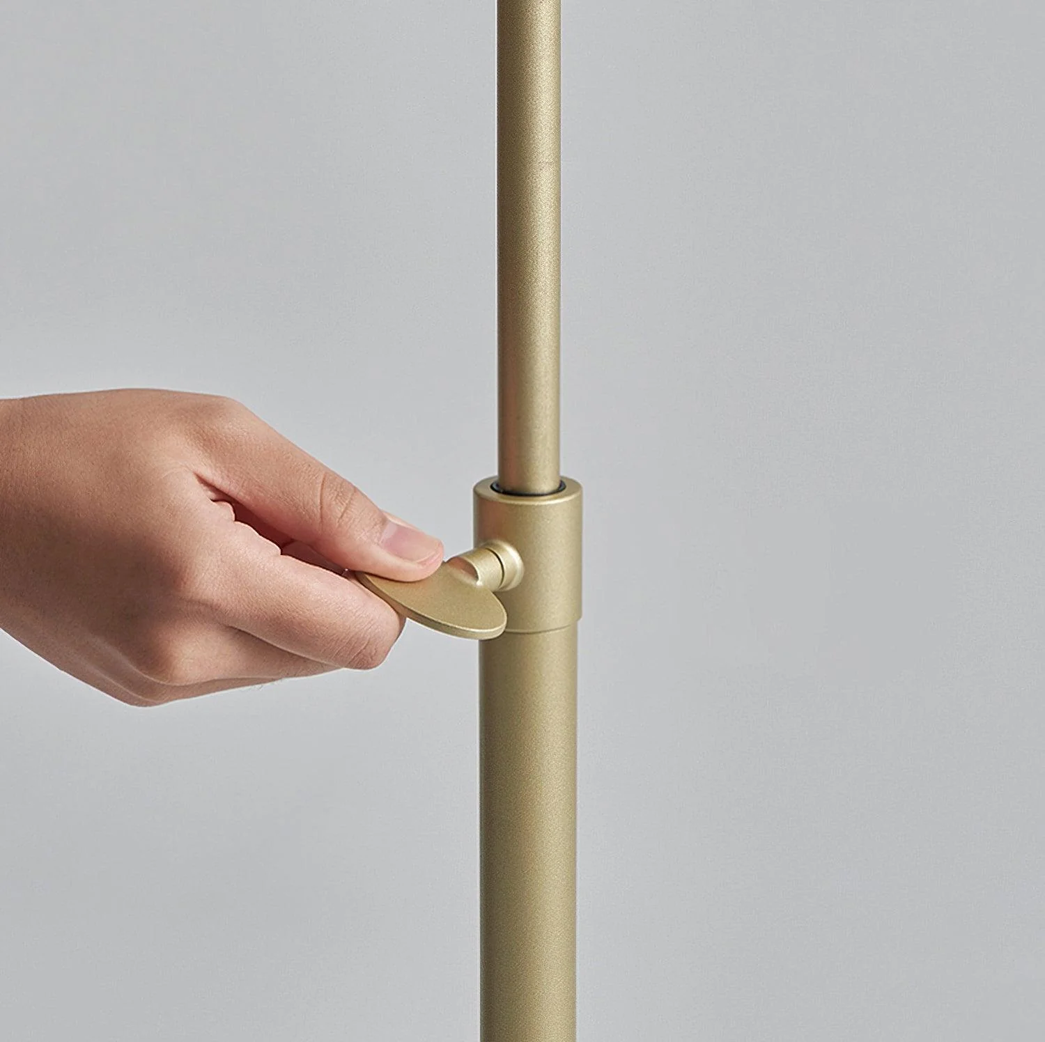 Mist LED Table Lamp - Table Lamp: ∅ 6.3″ x H 11″ / Dia 16cm x H 27.9cm / Gold / UK plug