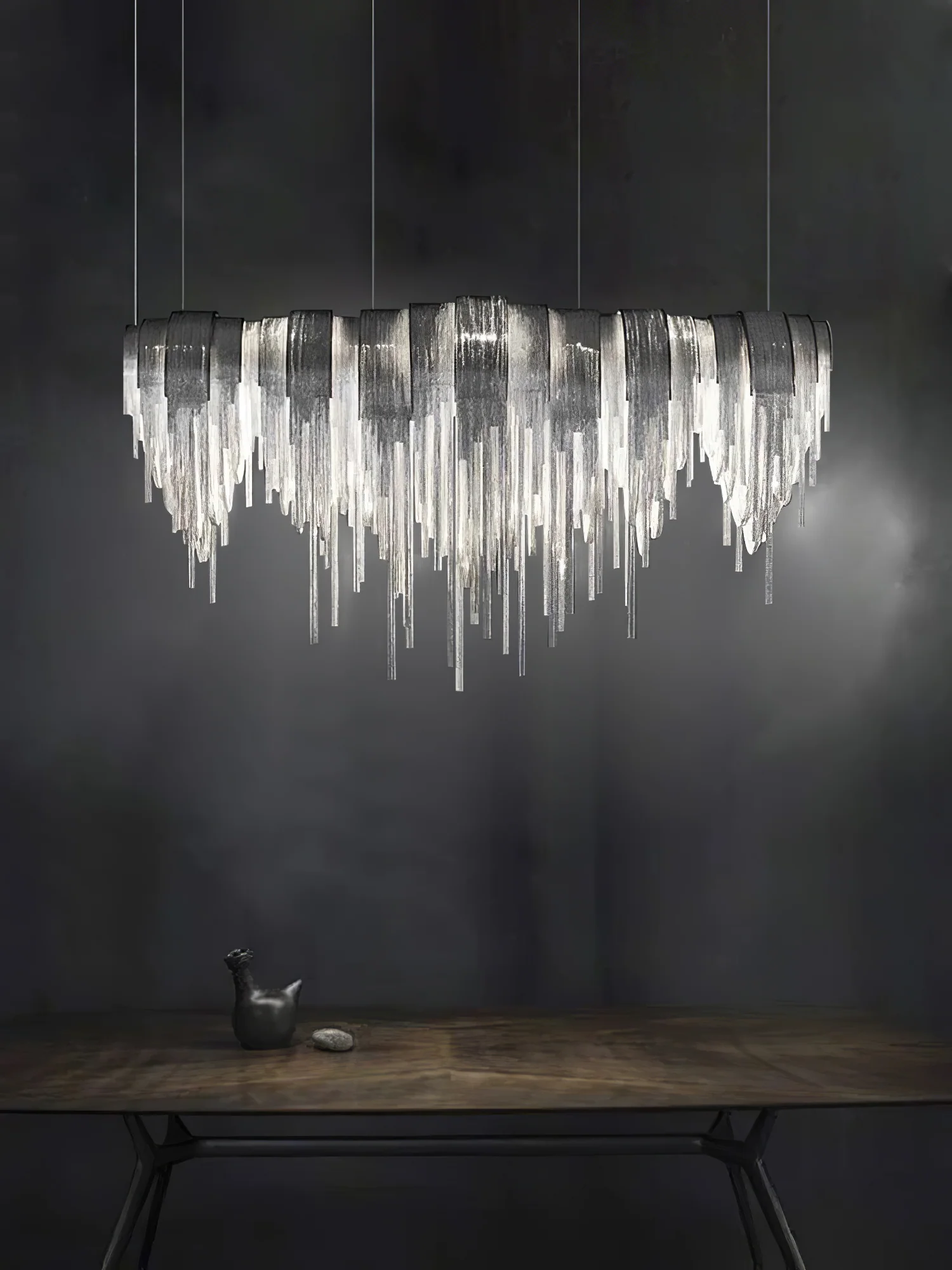 Люстра Length Chains - длинная, 181см x 42см x 78см, розовое золото