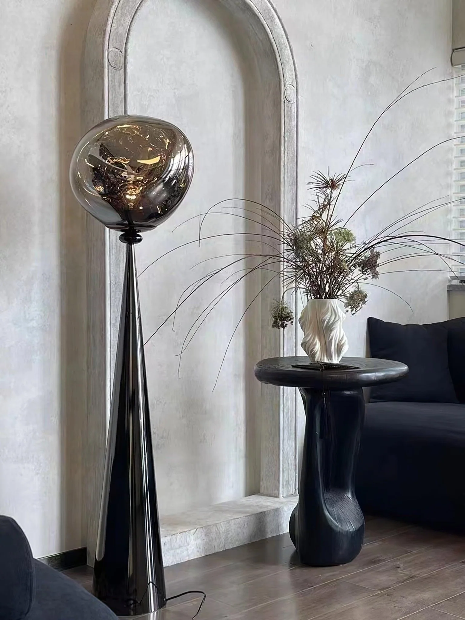 Cone Lava Floor Lamp - ∅ 17.7″ x H 61″ / Dia 45cm x H 155cm / Gold / AU plug