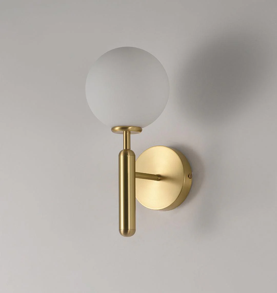 Nordica Wall Lamp - ∅ 5.9″ x H 13.4″ / Dia 15cm x H 34cm Set of 2 / Brass / White