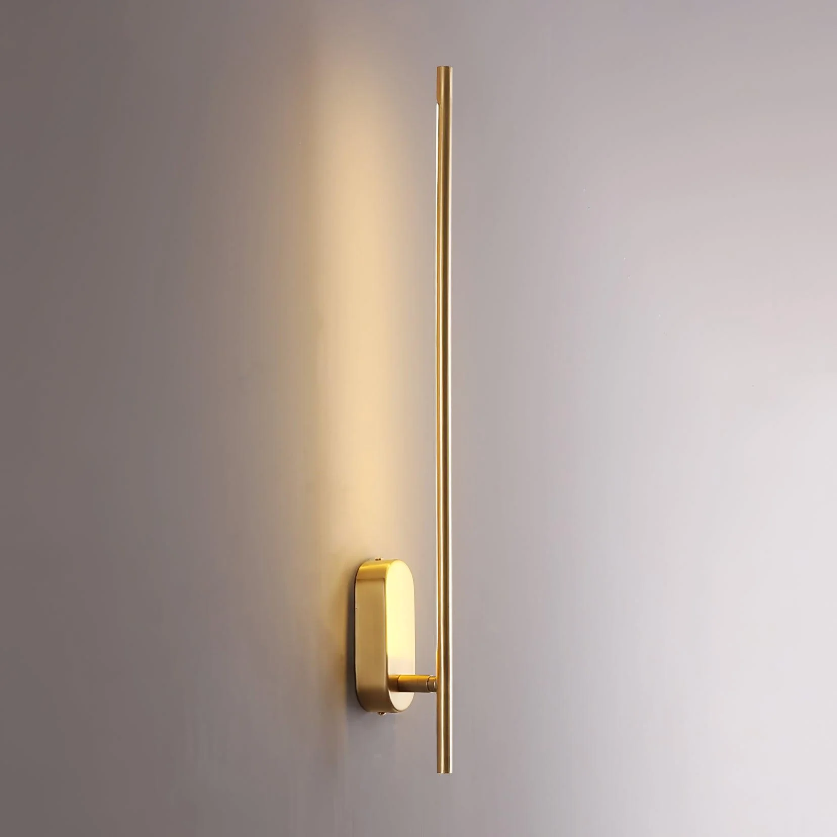 Настенный светильник Stick Shaped Metal - 5см x 8см x 95см, оксидированный черный, теплый свет, диммер