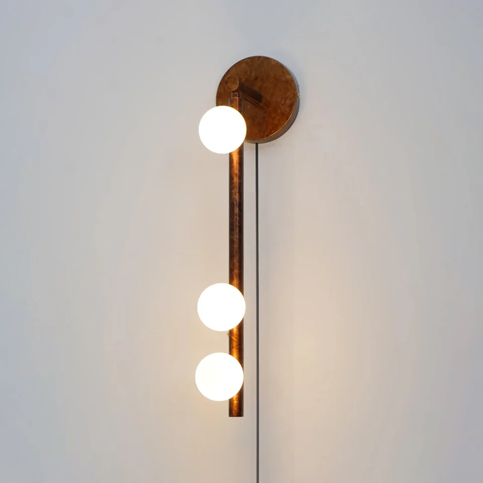 Настенный светильник Brass Glass Tube Plug-in - 7 источников света ∅12см x 100см, латунь, белый