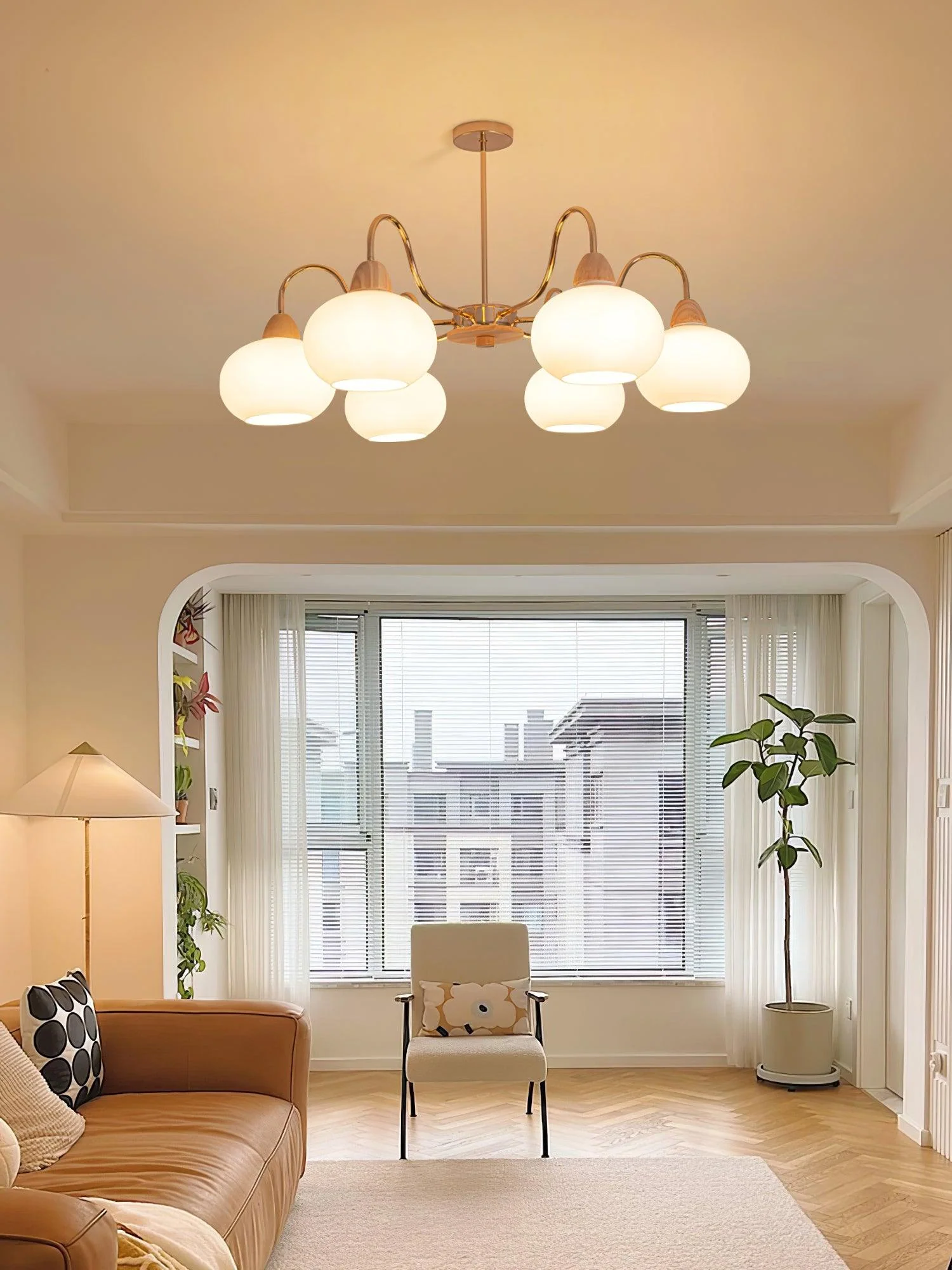 Люстра Glass Persimmon - 5 плафонов ∅66см x 34см, золотой, белое стекло