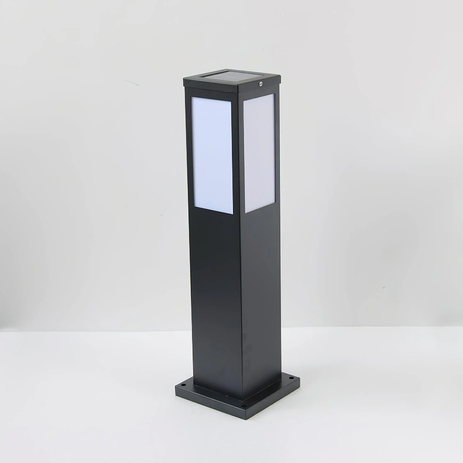 Уличный светильник Kuzco Bollard  - ∅14см х 60см, черный, теплый свет