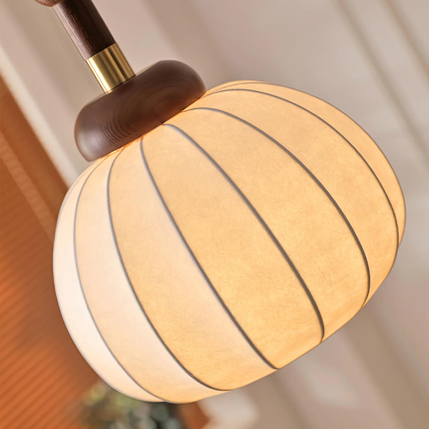 Подвесной светильник Silk Globe - ∅20см x 35см, золотой, орех, белый