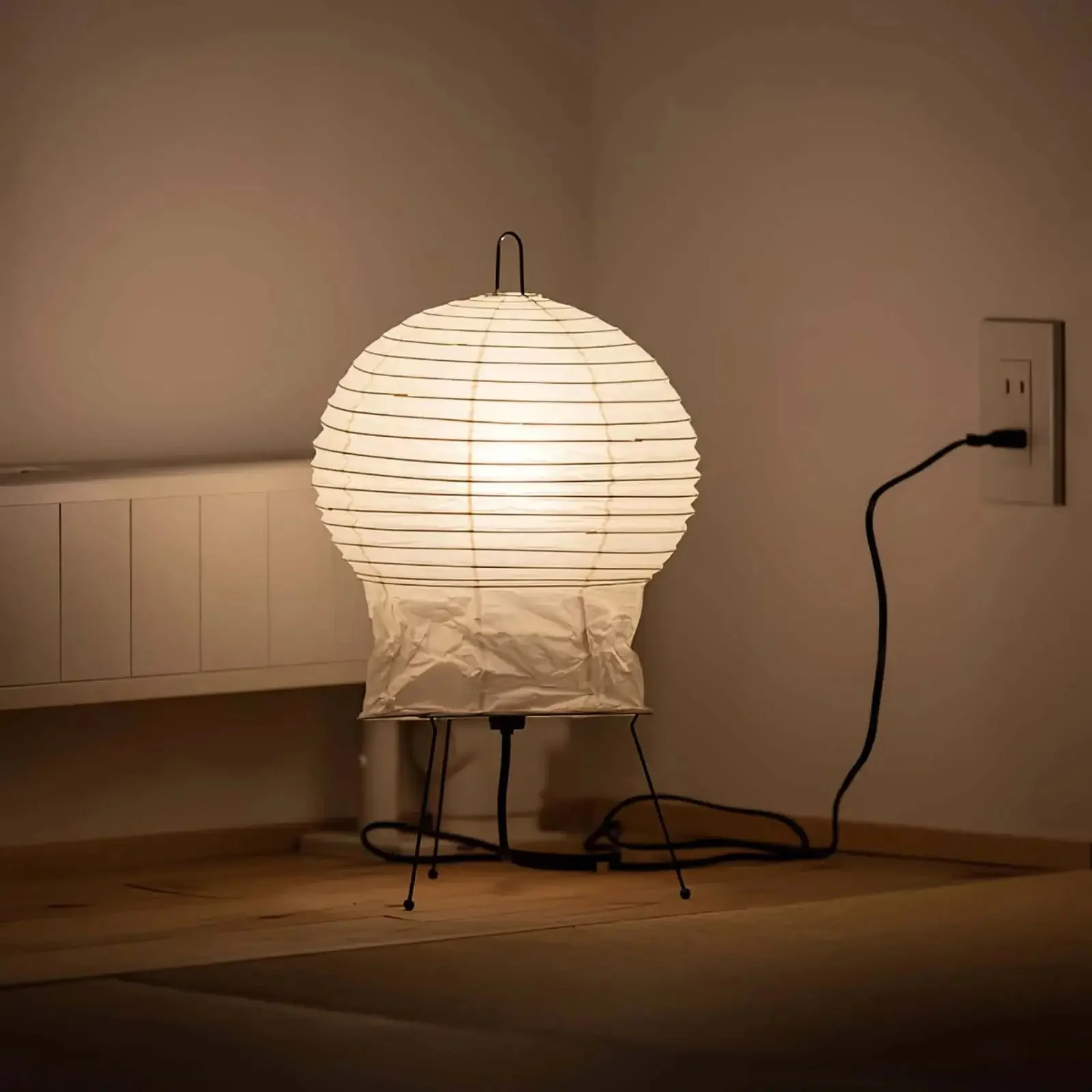 Настольный светильник Hana Washi - ∅25см x 34см, черный, белый