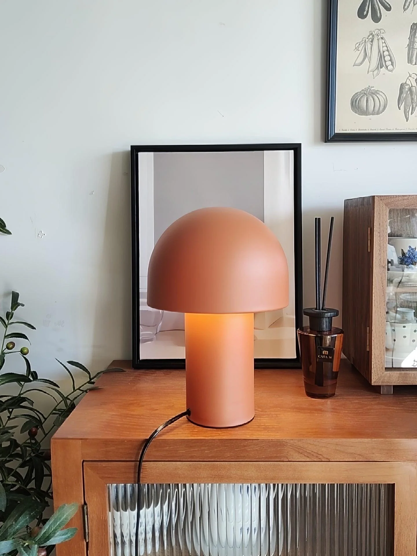 Mushroom Umbrella Table Lamp - ∅ 7.9″ x H 11.4″ / Dia 20cm x H 29cm / Orange / US plug