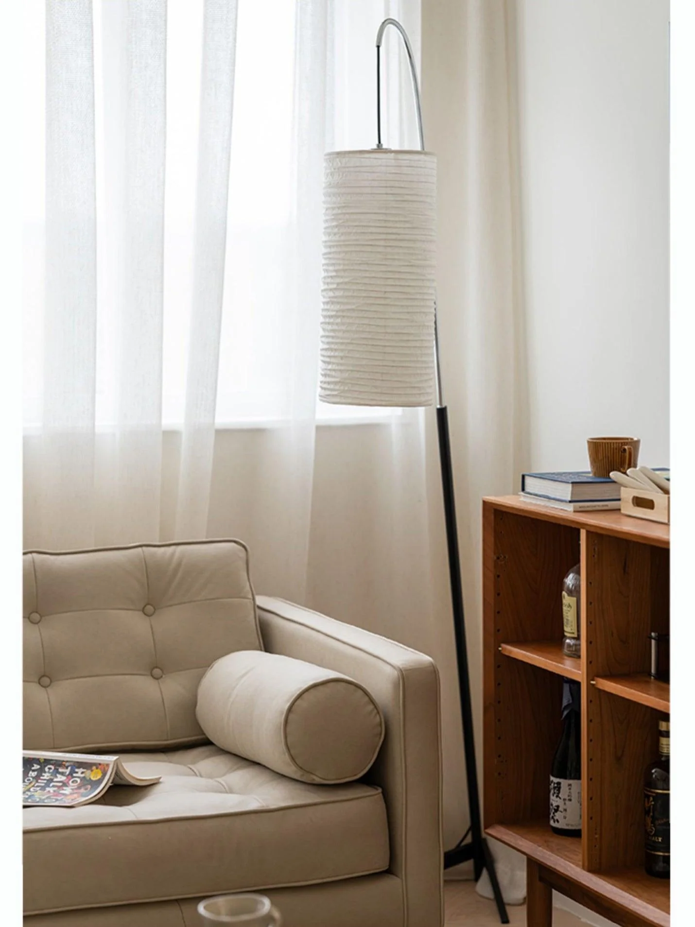 Kalmar Floor Lamp - ∅ 40.9″ x H 66.1″ / Dia 104cm x H 168cm / Black＆White / US plug