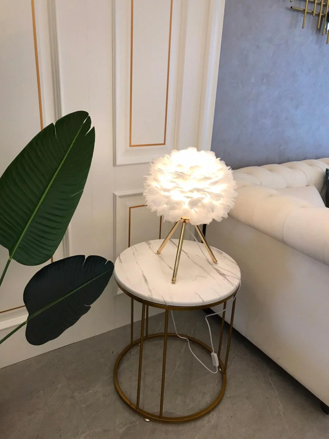 Goose Feather Table Lamp - ∅ 13.8″ x H 18.5″ / Dia 35cm x H 47cm / Gold+Grey / UK plug