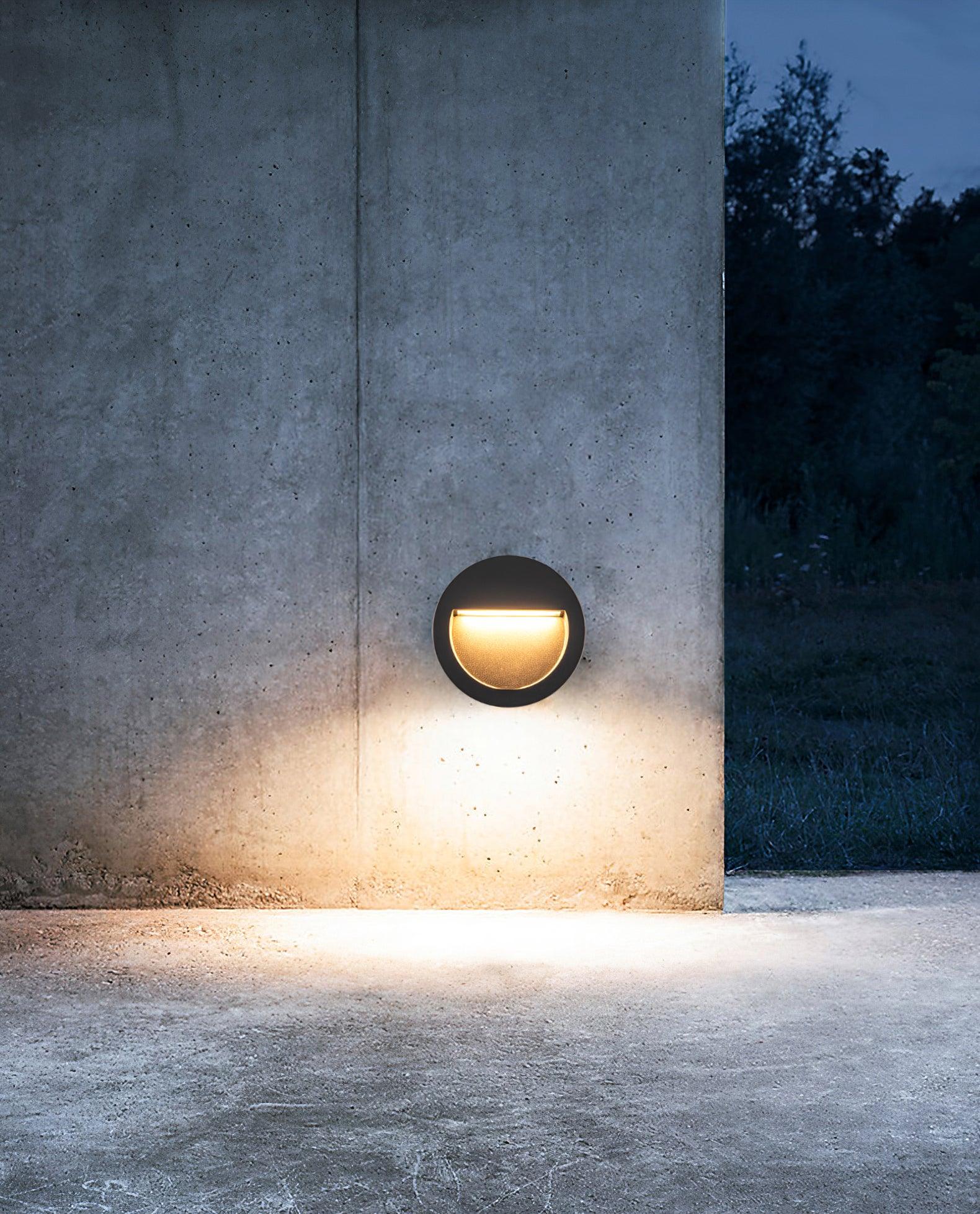 Step And Wall Light - Set of 2 / Model B: ∅ 4.6″ x H 4.6″ / Dia 11.8cm x H 11.8cm / Warm Light