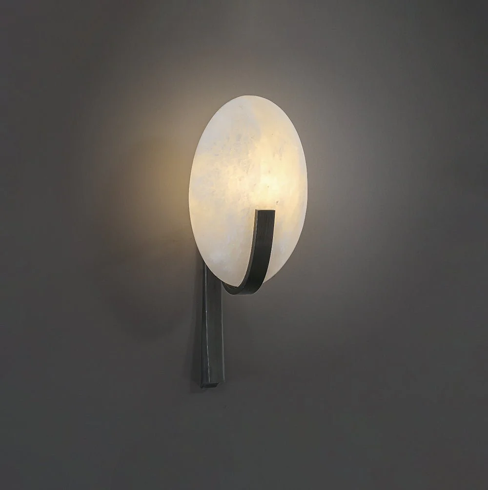 Alice Alabaster Wall Lamp - ∅ 7.9″ x H 19.7″ / Black & Warm Light / Set Of 2