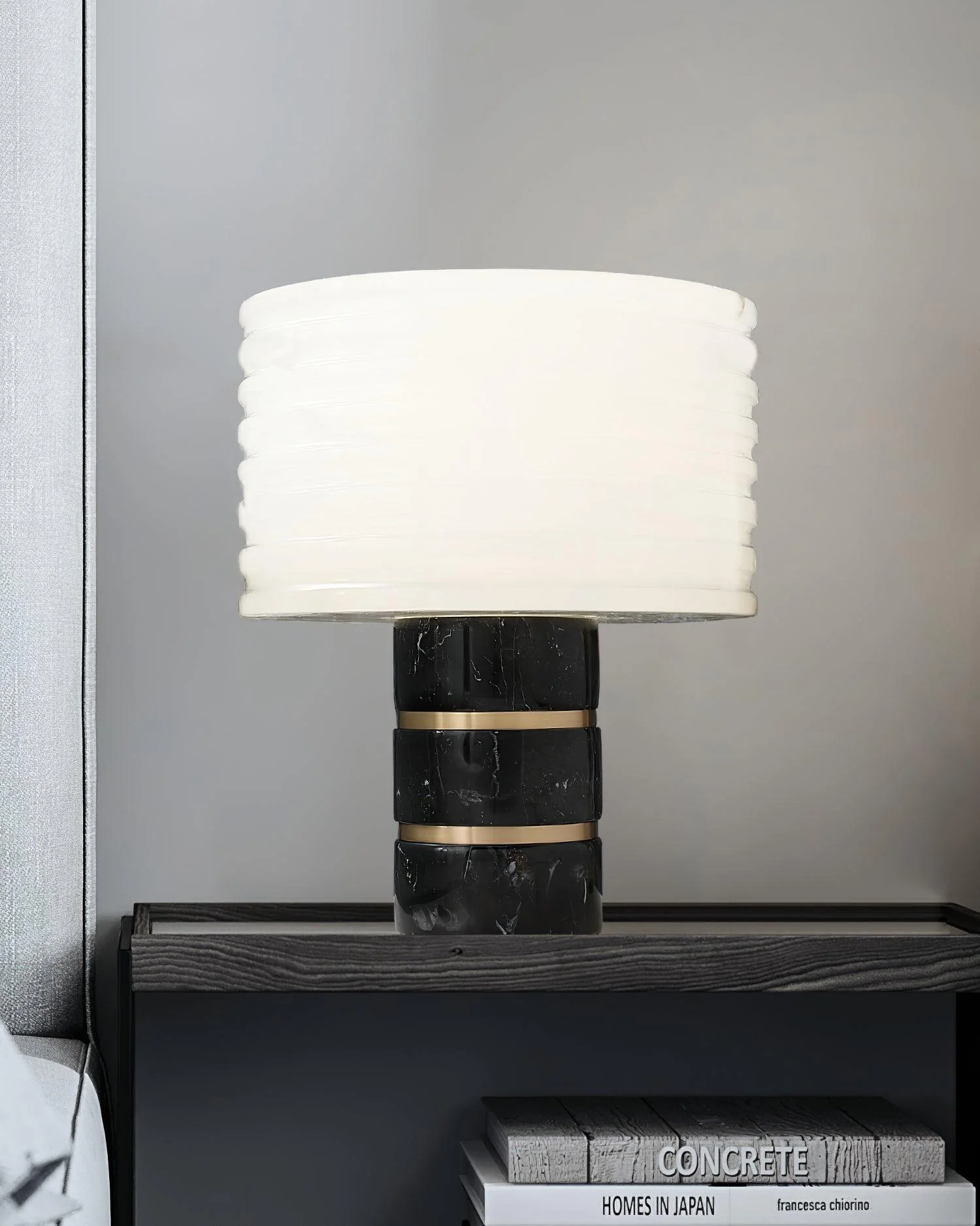 Outela Table Lamp - Model B 10.2″ x H 12.6″ / Dia 26cm x H 32cm / Black+White / US plug