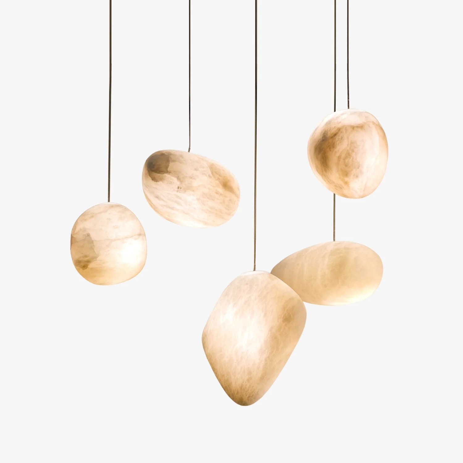 Подвесной светильник Pebbles Alabaster - модель B ∅19см x 25см, латунь, белый