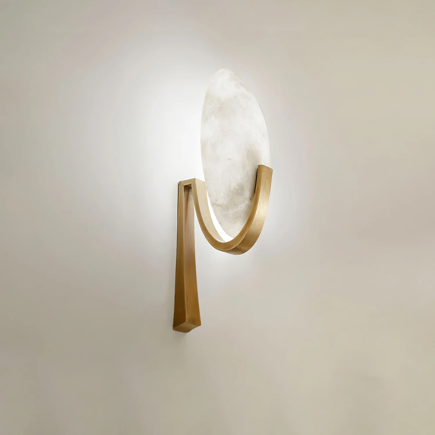 Alice Alabaster Wall Lamp - ∅ 7.9″ x H 19.7″ / Black & Warm Light / Set Of 2