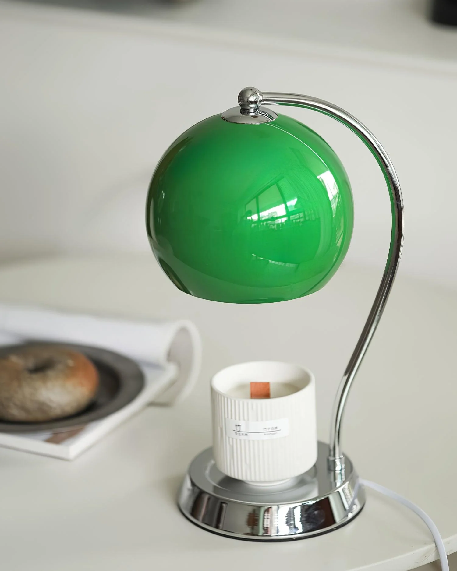 Dennie Warmer Lamp - ∅ 6.7″ x H 12.6″ / Dia 17cm x H 32cm / Chrome & White / AU plug
