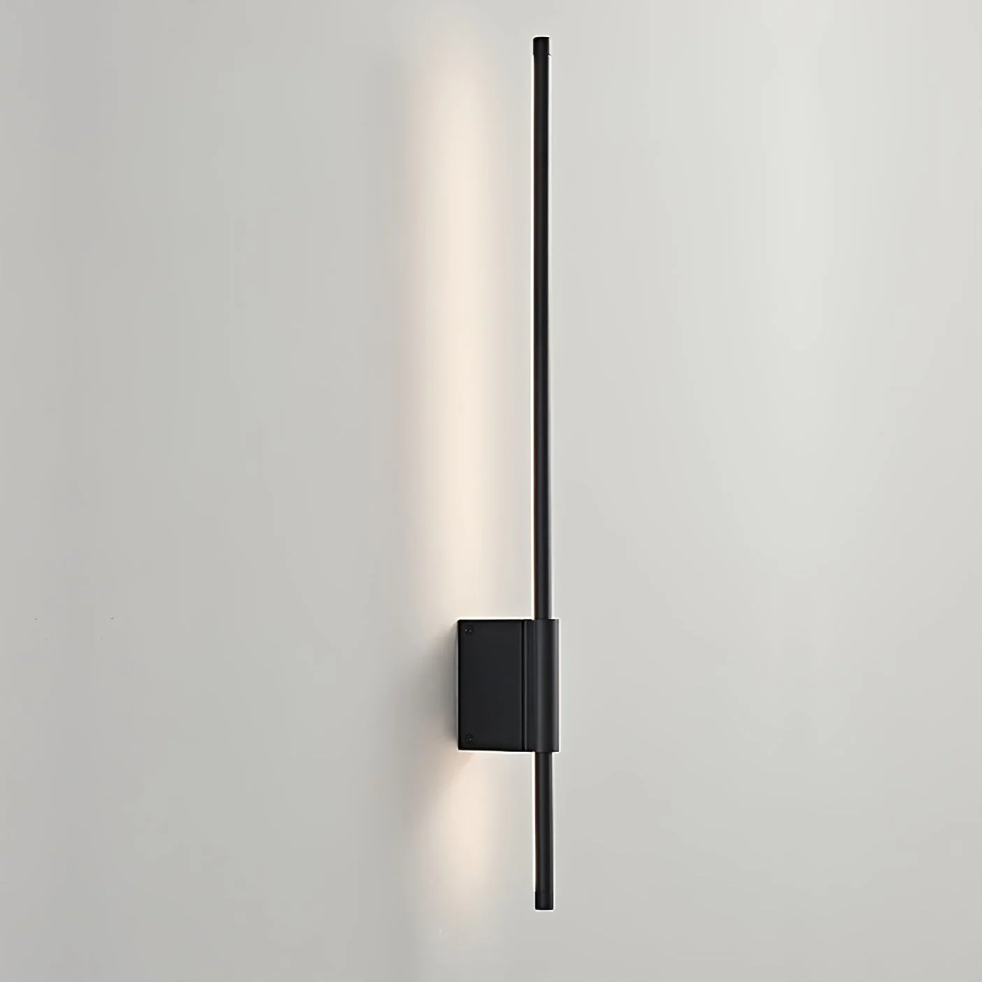 Настенный светильник Leon Linear - ∅2см x 100см, черный, теплый свет
