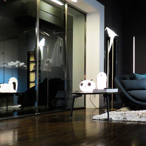 Pet Desk Light - Rabbit: ∅ 8.3″ x H 10.6″ / Dia 21cm x H 27cm / Gold+White / UK plug
