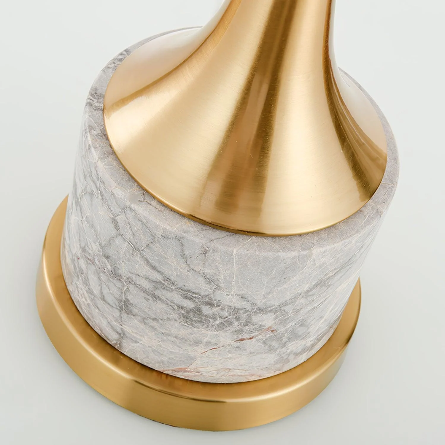 Expino Table Lamp - ∅ 15.7″ x H 30.3″ / Dia 40cm x H 77cm / Gold & Grey / AU plug