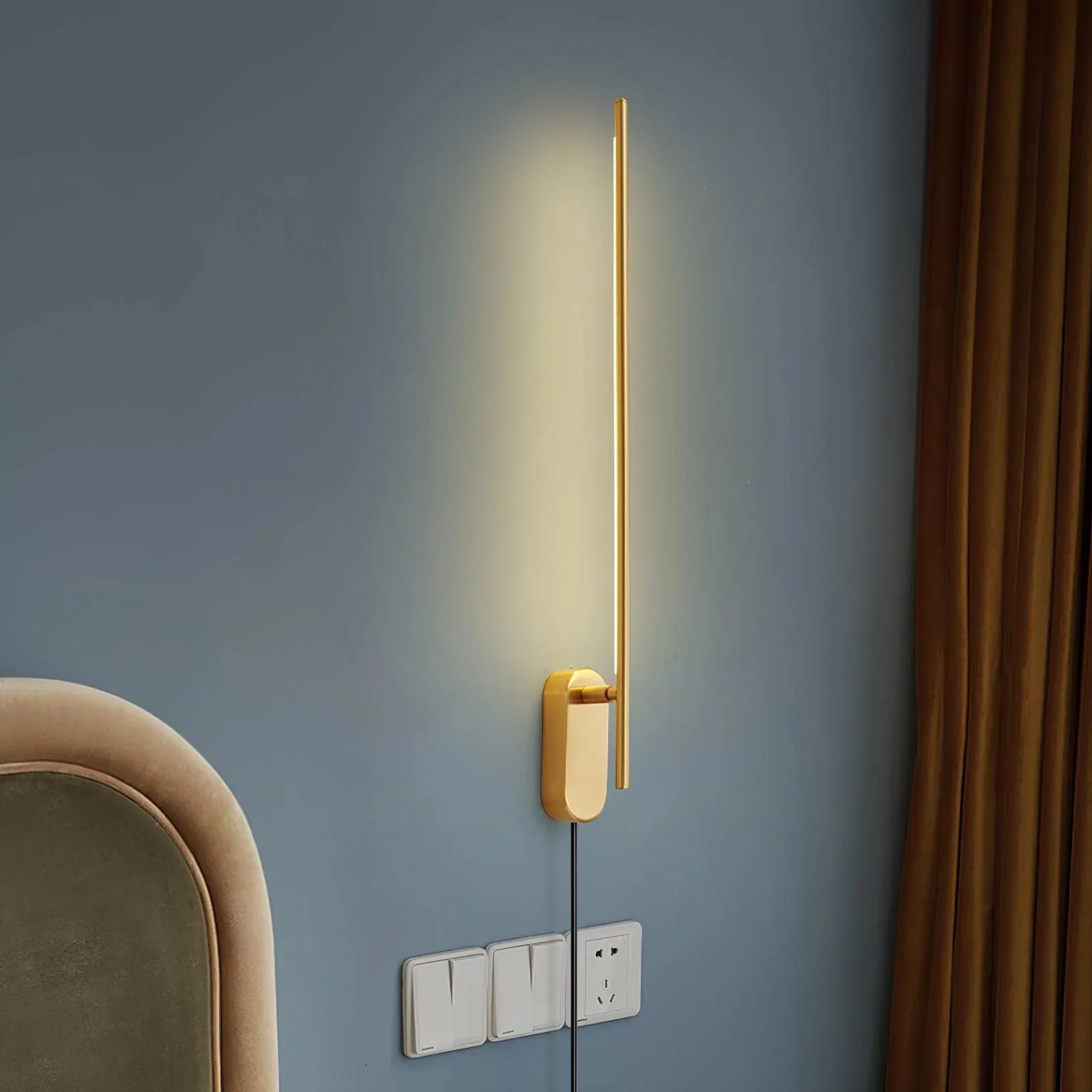 Stick Shaped Plug In Sconce - L 2″ x W 3.1″ x H 37.4″ / L 5cm x W 8cm x H 95cm Set of 2 / Oxidized Black & Warm Light / EU Plug