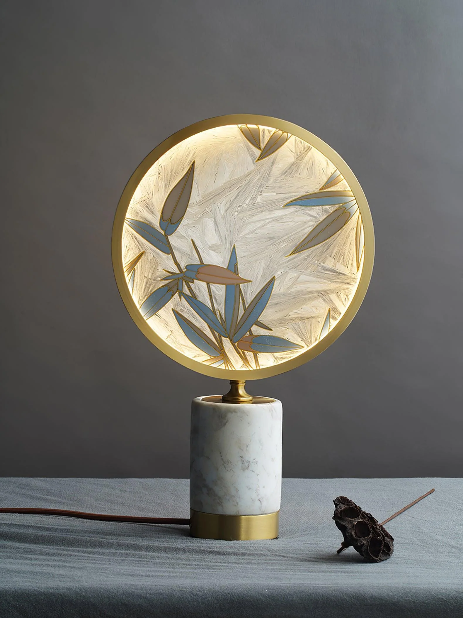 Enamel Table Lamp - ∅ 11.4″ x H 18.1″ / Dia 29cm x H 46cm / Brass+White / US plug