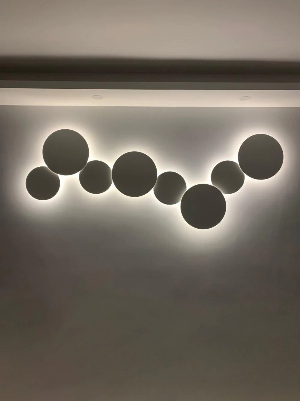 Geometric Disc Wall Lamp - Dia 28cm x H5cm set of 2 / White / Warm white