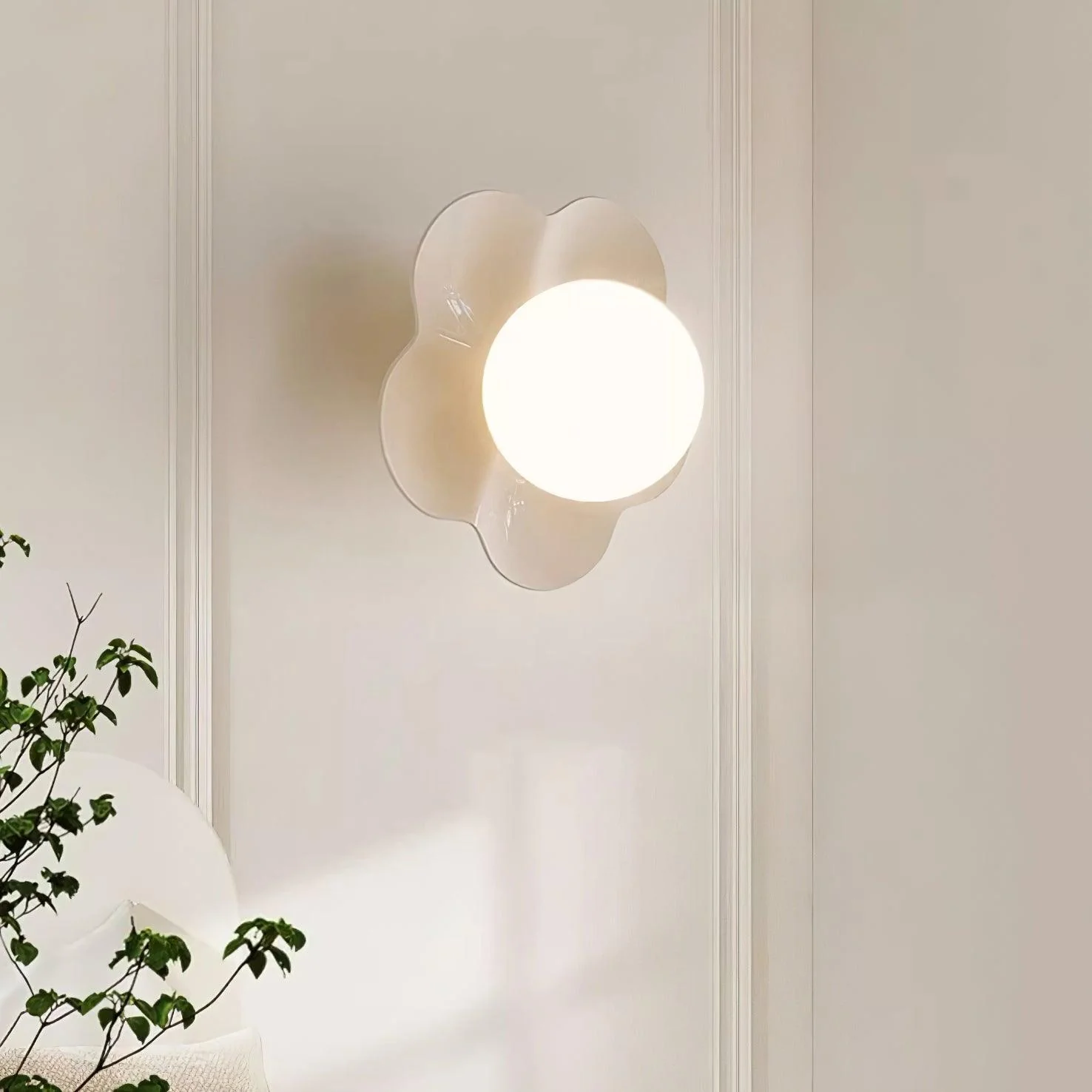 La fleur Wall Lamp - ∅ 7.9″ x H 6.7″ / Dia 20cm x H 17cm / Yellow / Set of 2