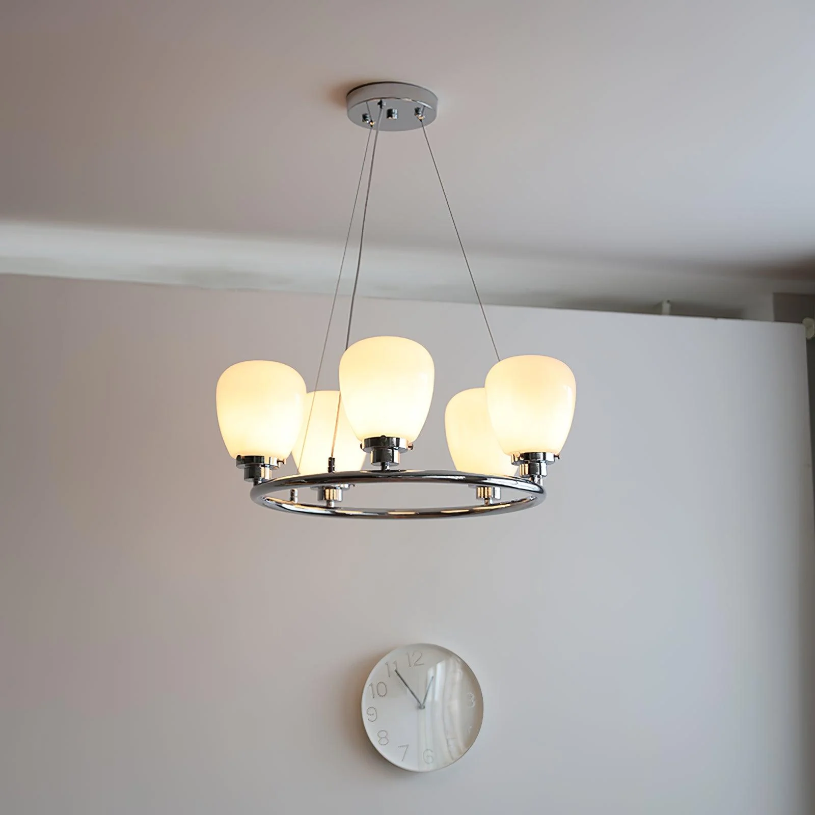 Люстра Werner - 3 плафона ∅45см x 20см, хром, белый