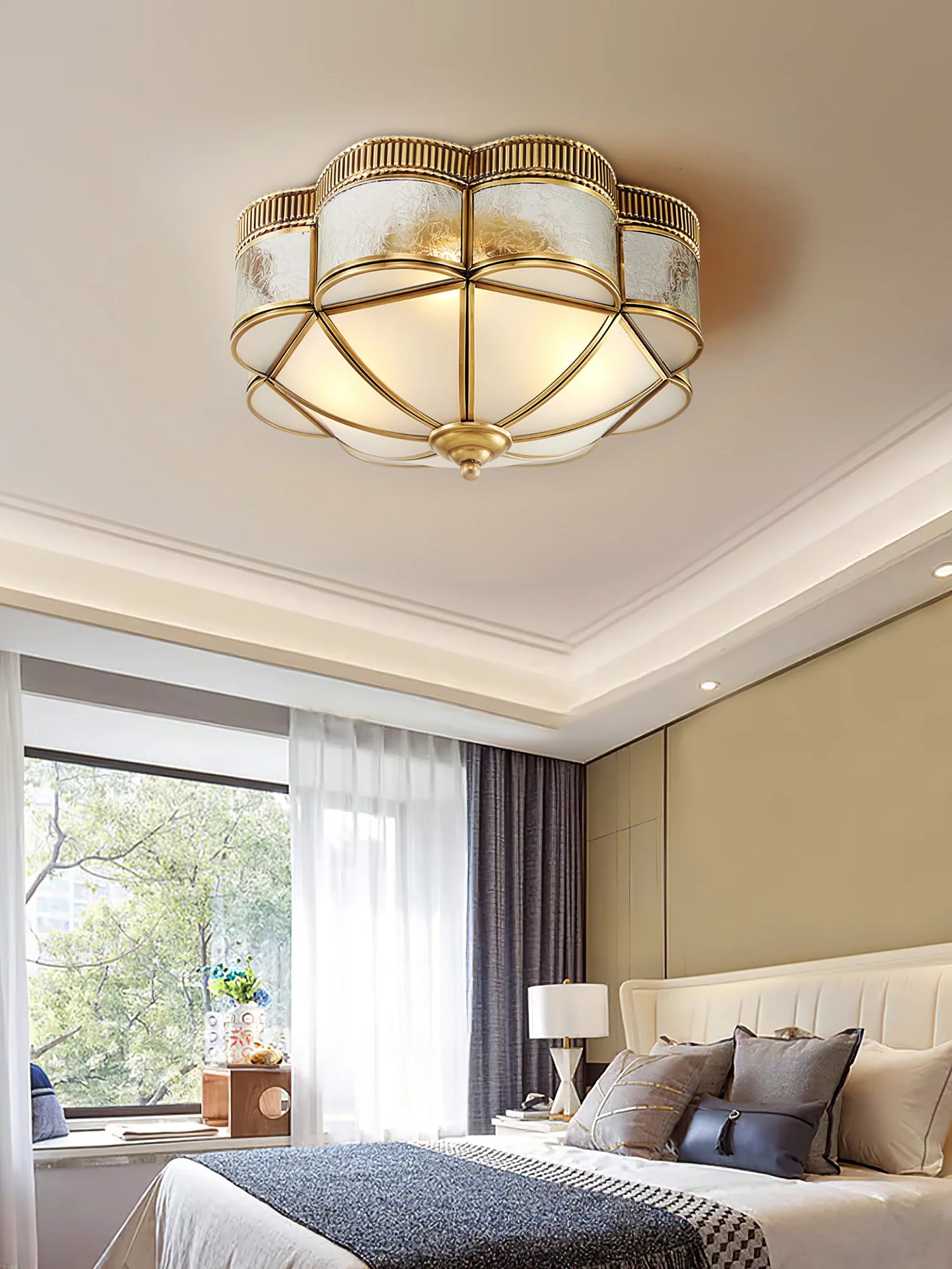Потолочный светильник Brass Domed Flush - ∅45см x 20см, латунь