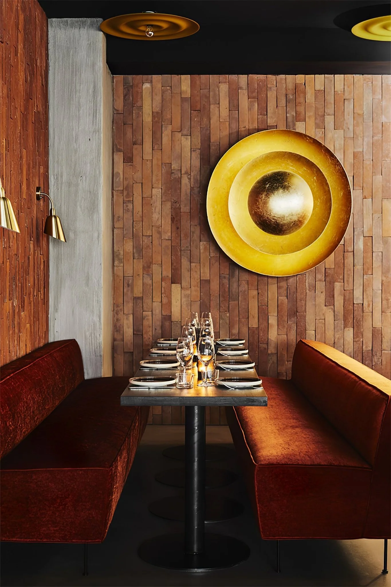 Machine Wall Lamp - ∅ 23.6″ x H 7.5″ / Gold foil & Warm Light / Set Of 2