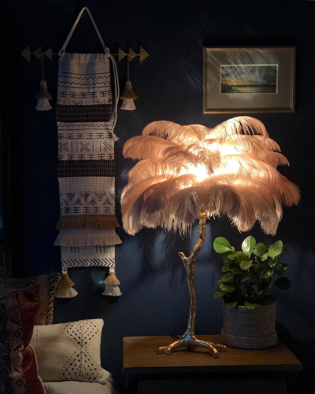 Настольный светильник Ostrich Feather - серебряный, темно-розовый