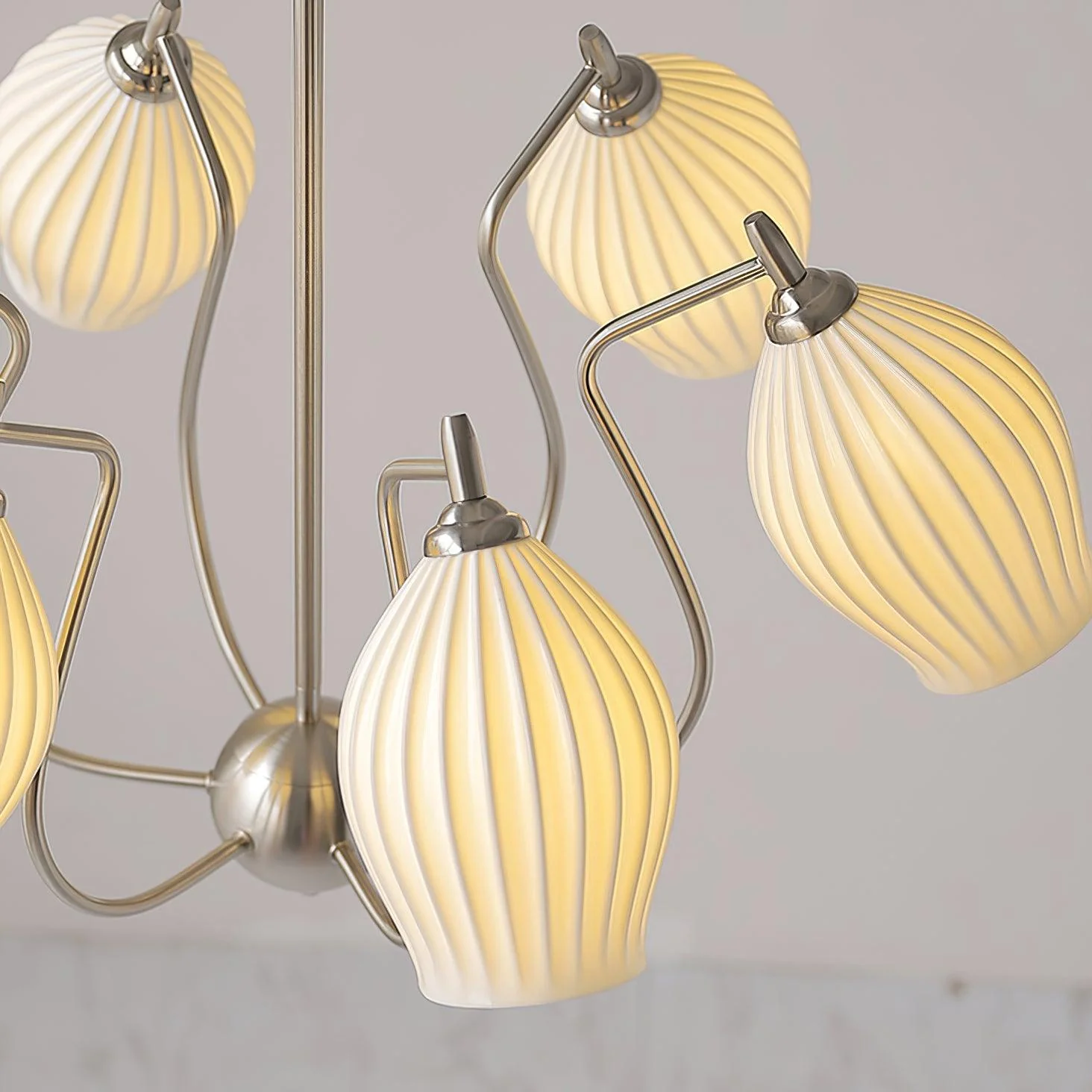 Люстра Ceramic Ribbed - 8 плафонов ∅90см x 47см, песочный никель