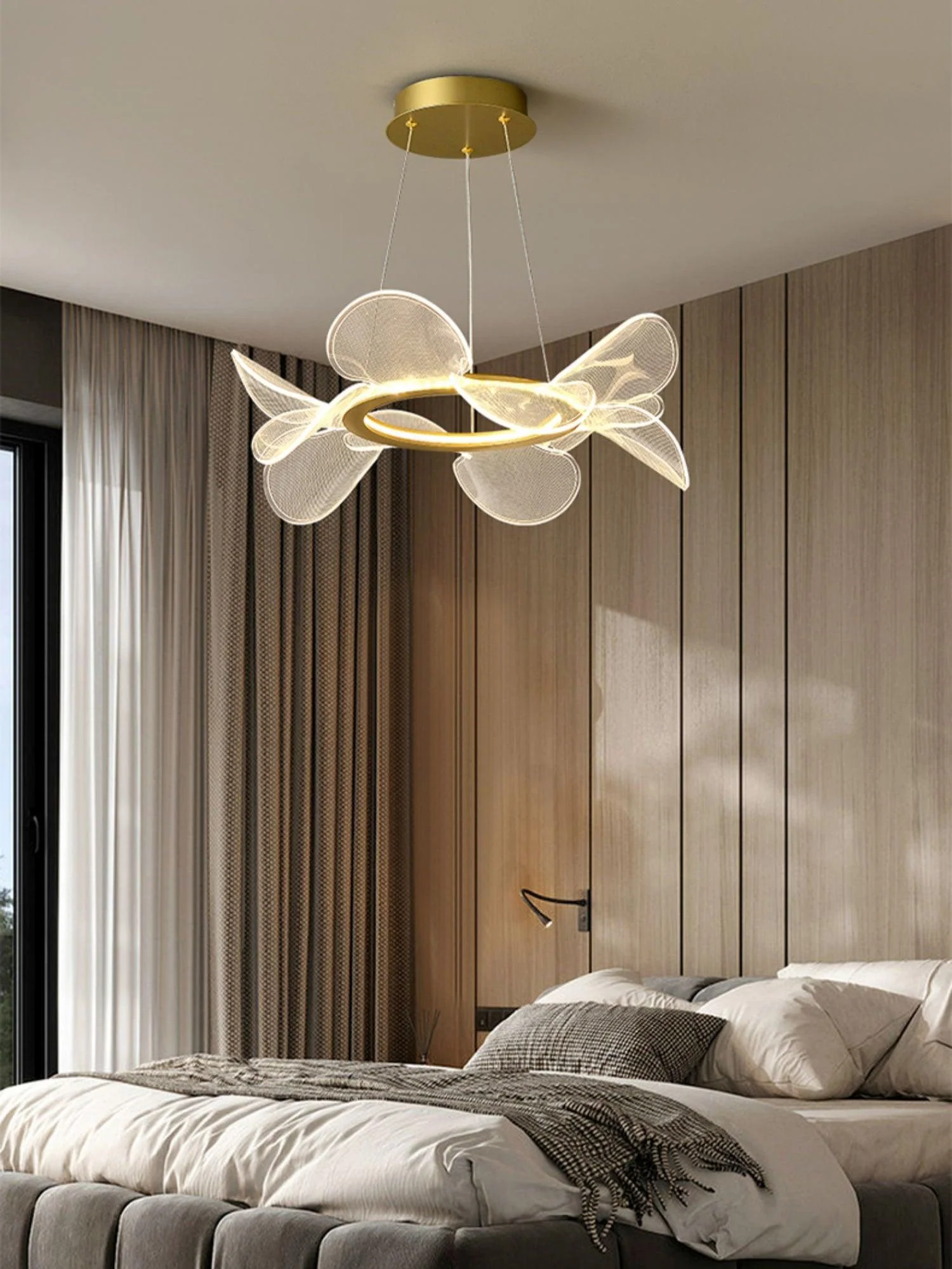 Люстра Bain Flying Flowers - ∅50см x 16см, золотой, прозрачный, холодный свет