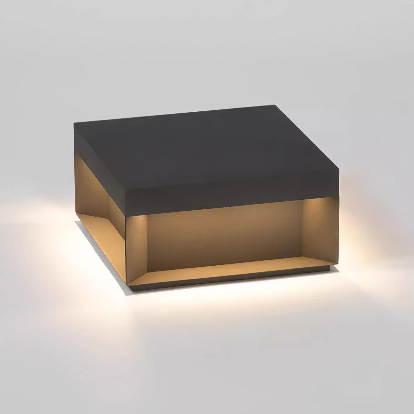 Уличный светильник Black Box - модель B, солнечная батарея, 40см x 40см x 20см, черный, теплый свет