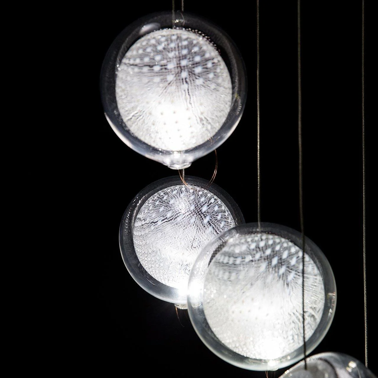 Подвесной светильник Mesh Glass - 5 подвесов ∅15см x 150см, холодный свет