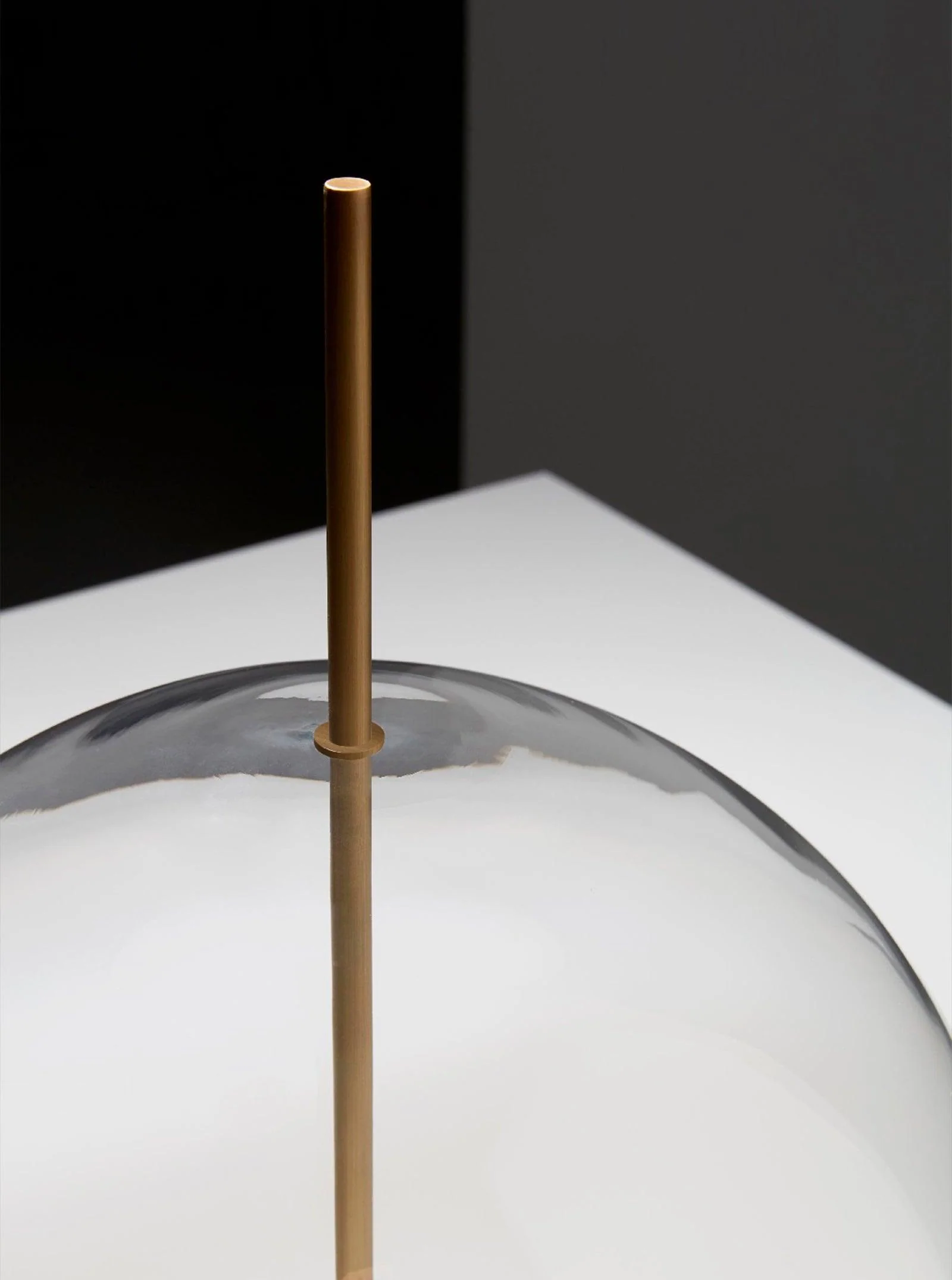Настольный светильник Tindari Glass - ∅25см x 36см, прозрачный