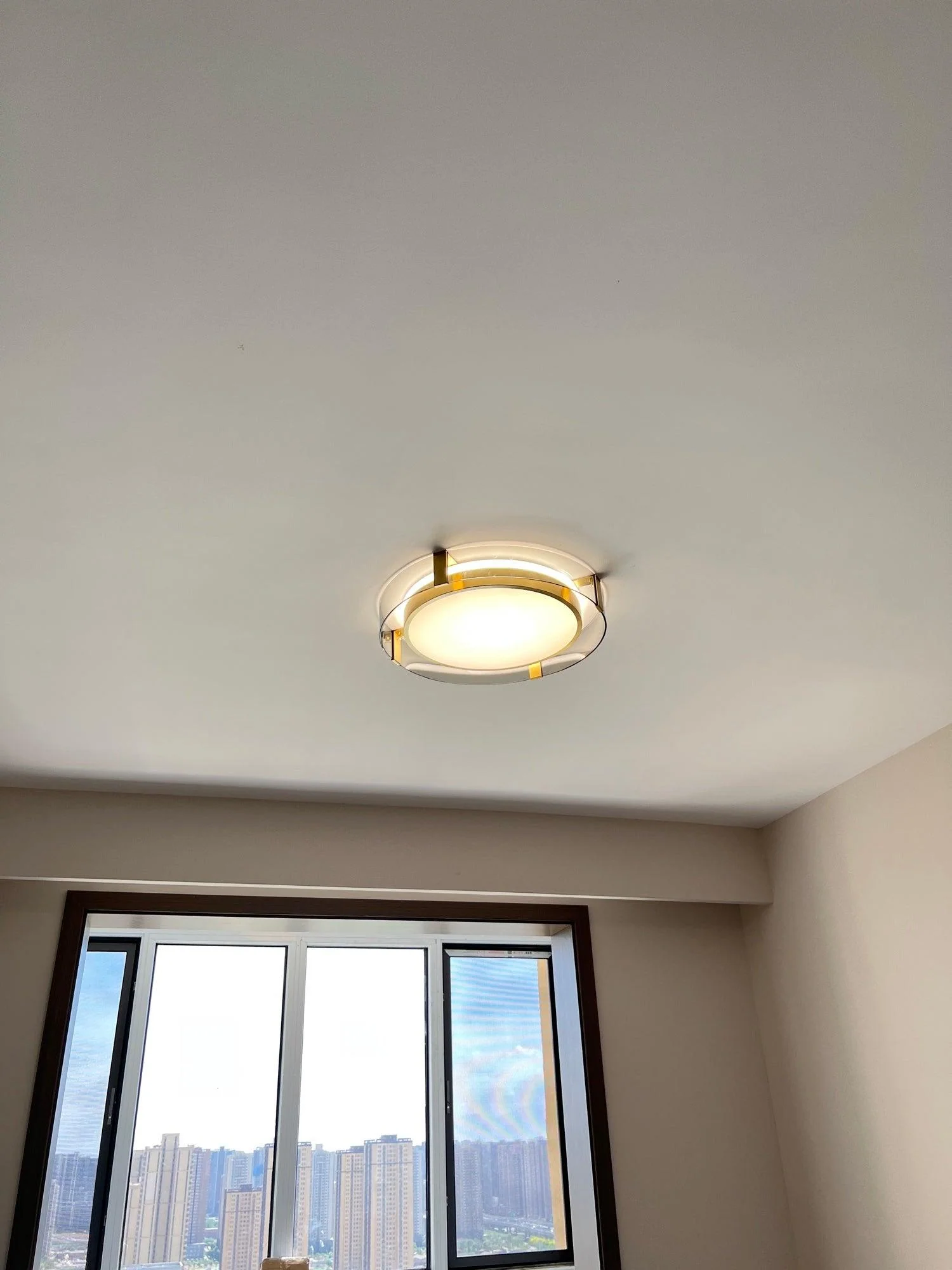 Потолочный светильник Round Low Profile - ∅60см x 13см, золотой, холодный свет