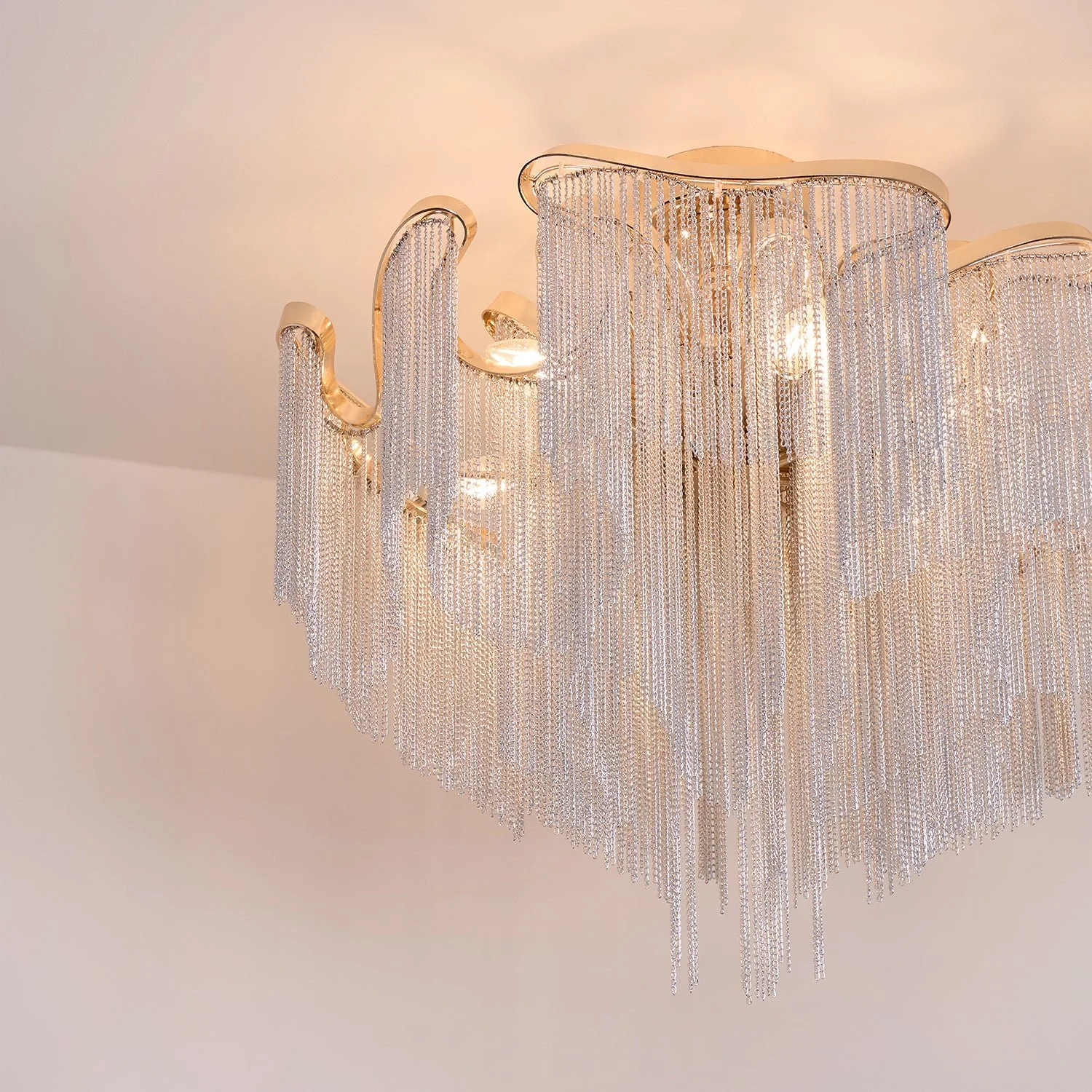 Потолочный светильник Modern Tassel - ∅60см х 70см, золотой, серебряная цепь