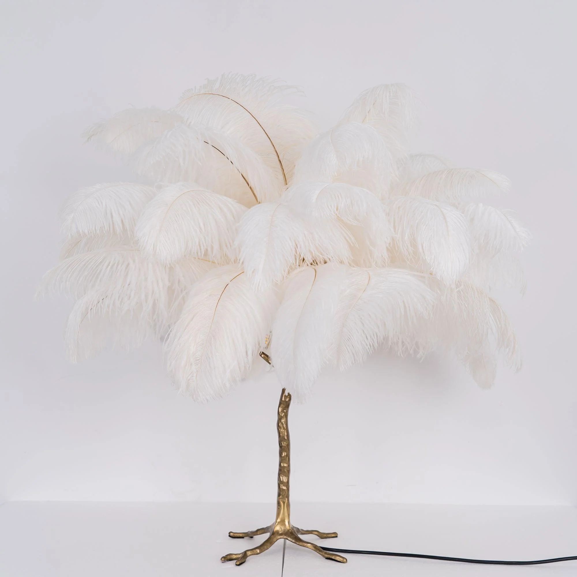 Настольный светильник Ostrich Feather - серебряный, темно-розовый