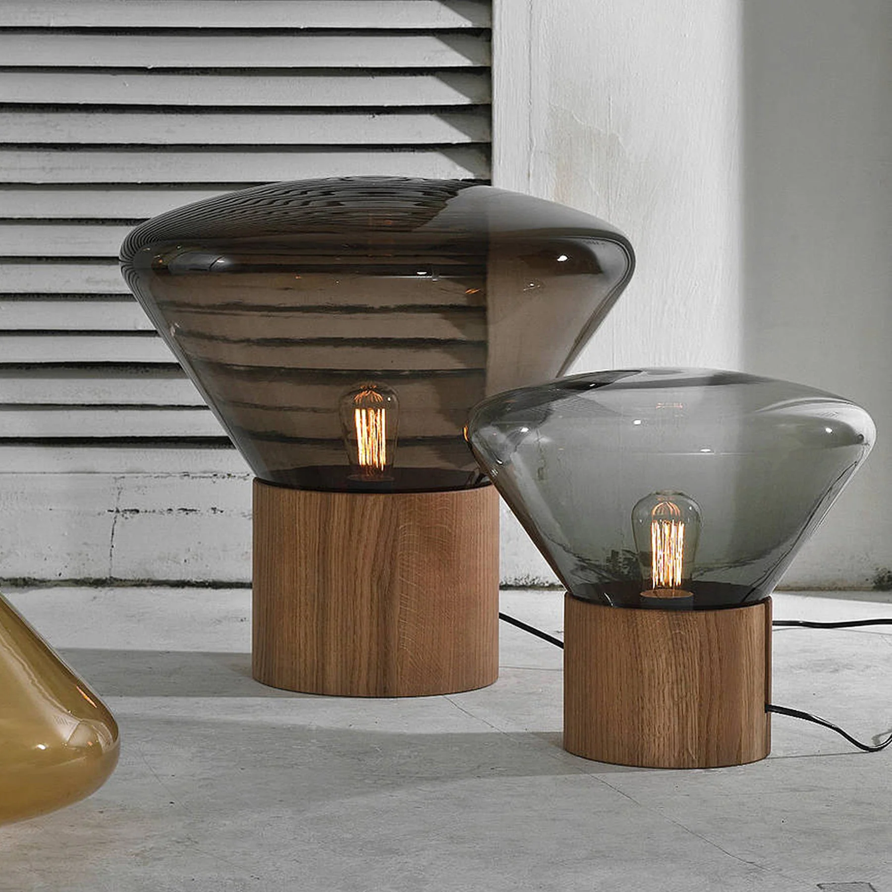 Настольный светильник Bois - ∅53см x 50см, дымчато-серый