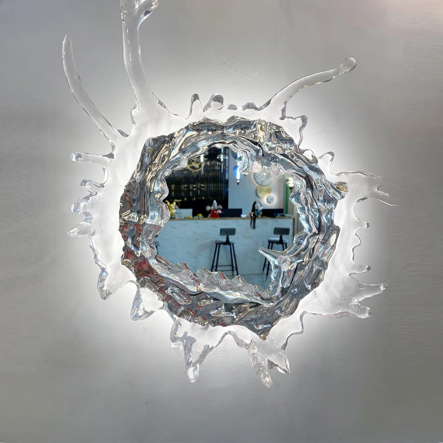 Настенный светильник Water Drop Mirror - ∅87см x 87см, золотой, прозрачный, теплый свет