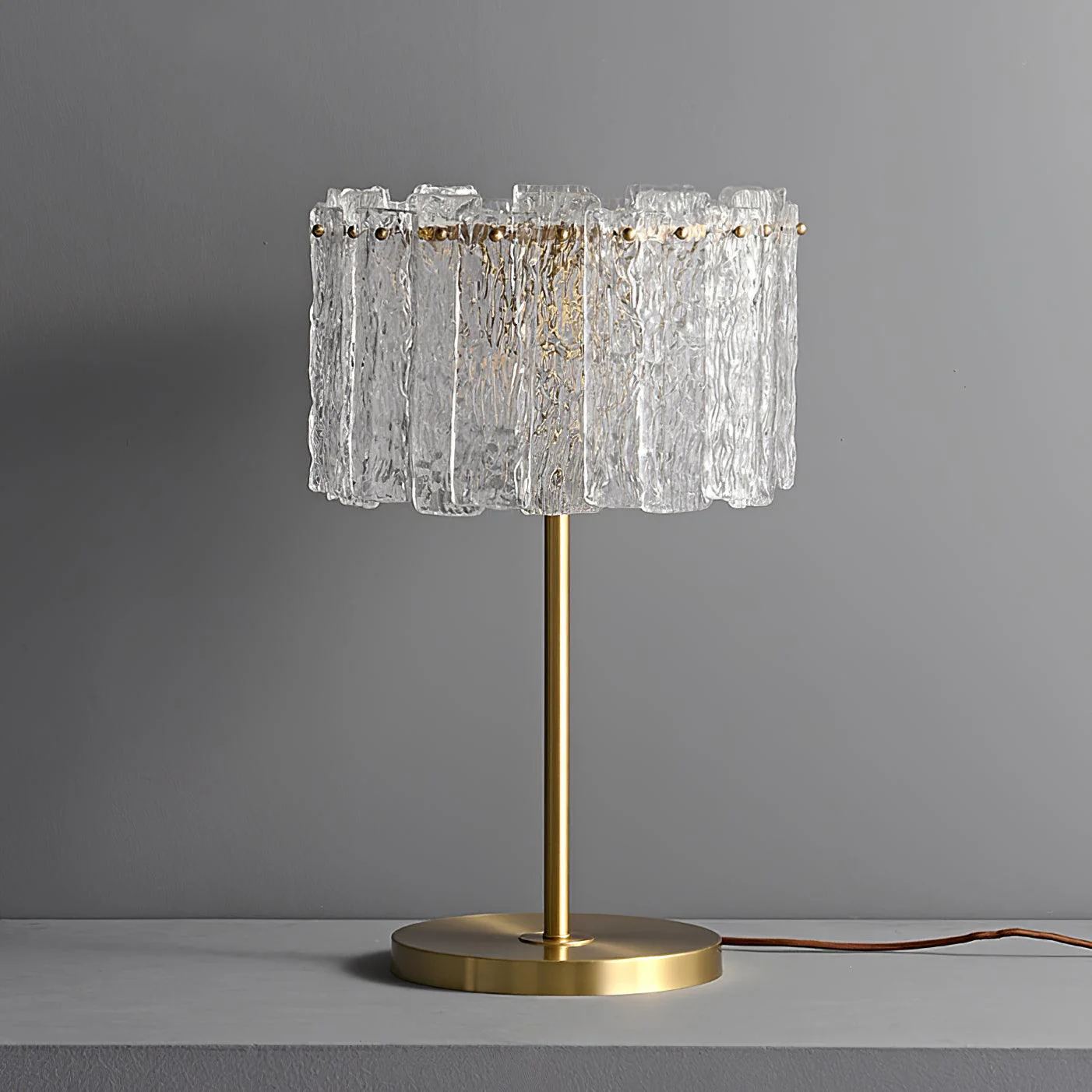Skylar Table Lamp - ∅ 13.7″ x H 23.6″/ Dia 35cm x H 60cm / Brass & Clear / AU plug