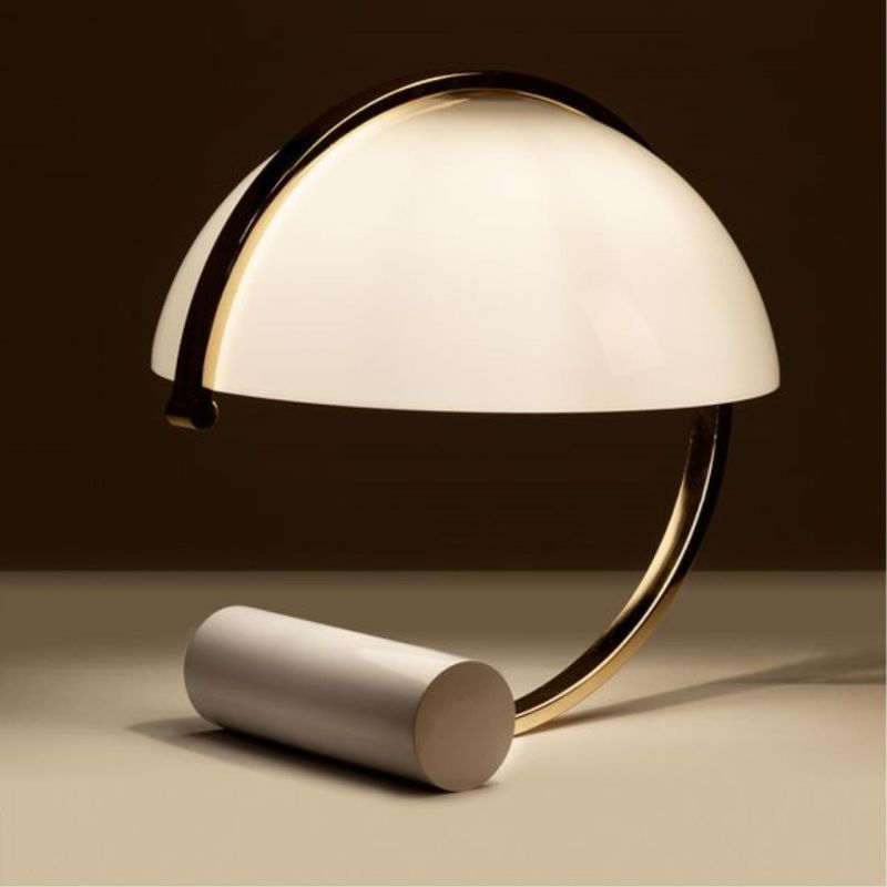 Светильник настольный Arte Lamp Brava A5056LT-1GO