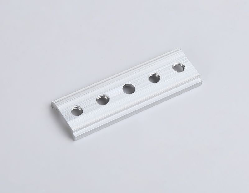 Соединитель для накладного шинопровода Magnetic Ambrella Track System  GL3618