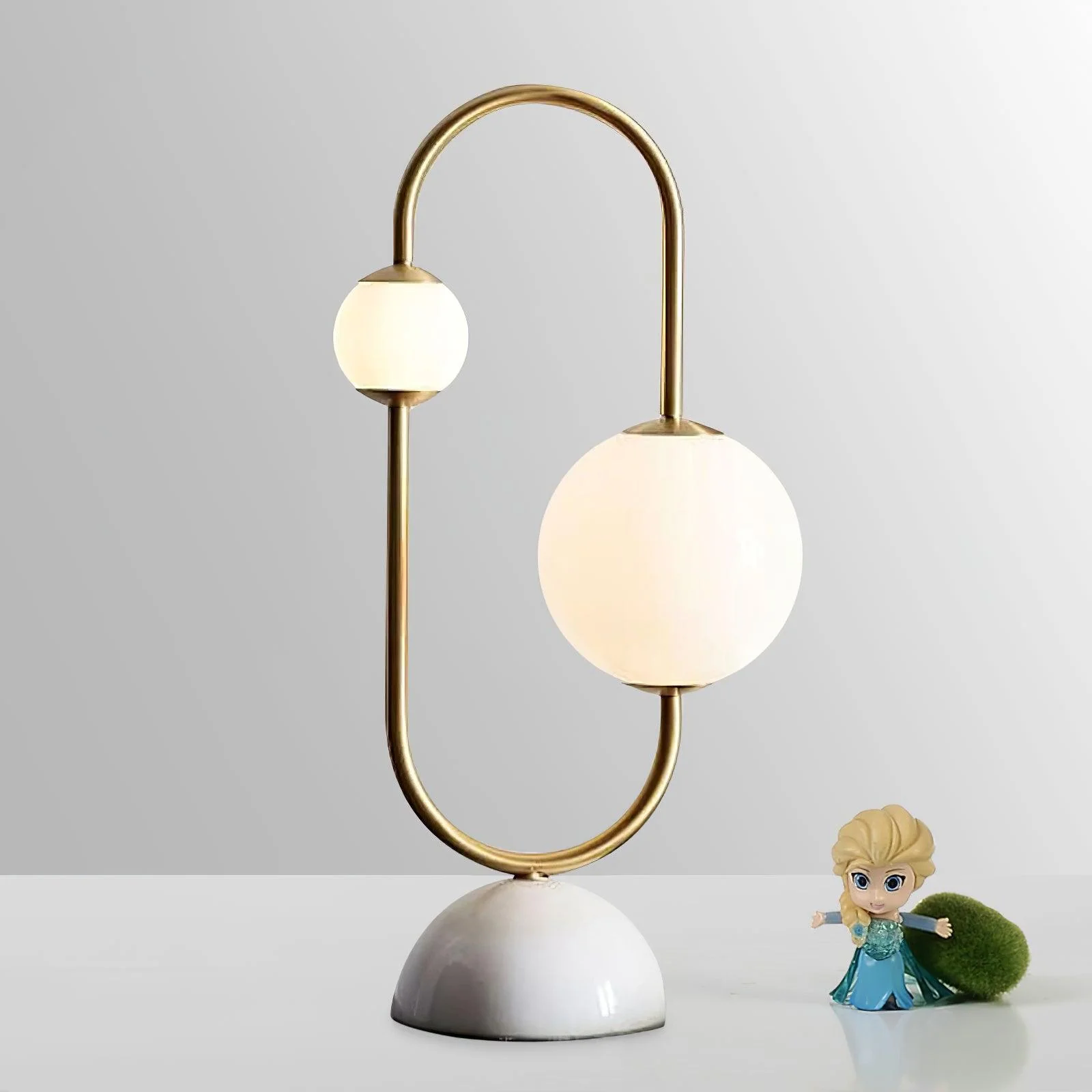 Martha Table Lamp - ∅ 11″ x H 22.8″ / Dia 28cm x H 50cm / Gold+White / AU plug