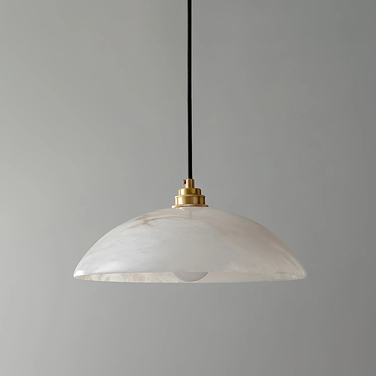 Подвесной светильник Alabaster Dome - ∅40см x 8см, латунь, белый